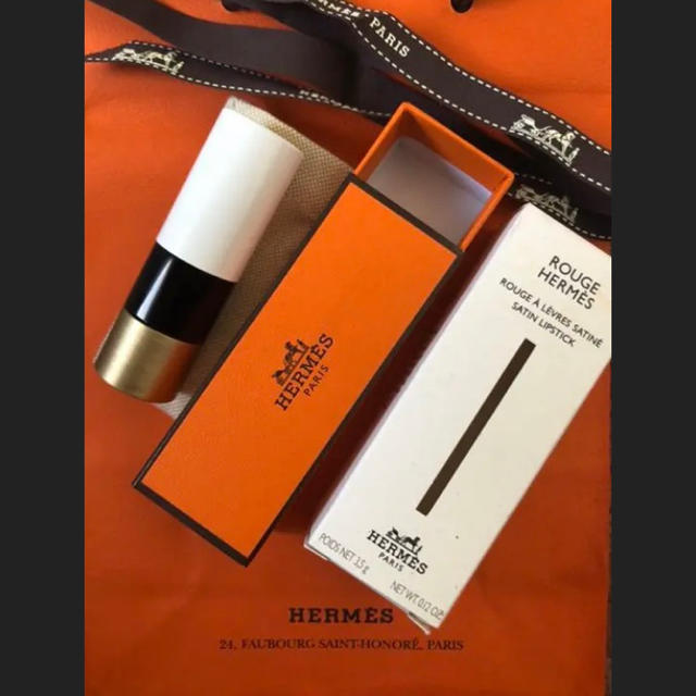 Hermes(エルメス)の限定色ルージュエルメス　94 ヴァイオレットアンサンス コスメ/美容のベースメイク/化粧品(口紅)の商品写真