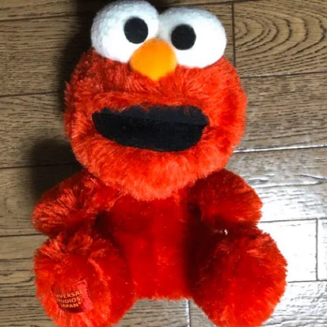 SESAME STREET(セサミストリート)のエルモ ぬいぐるみ　セサミストリート エンタメ/ホビーのおもちゃ/ぬいぐるみ(ぬいぐるみ)の商品写真