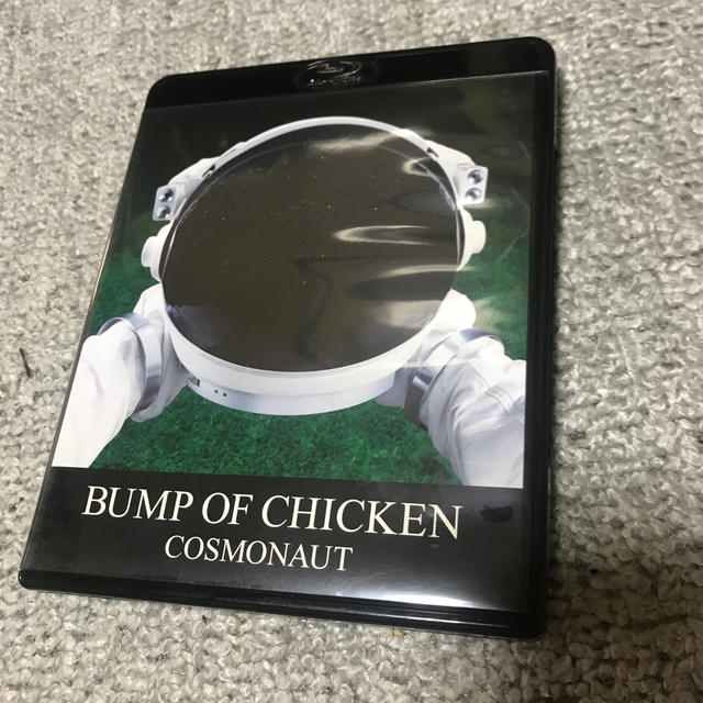 BUMP OF CHICKEN  COSMONAUT Blu-ray ブルーレイ エンタメ/ホビーのDVD/ブルーレイ(ミュージック)の商品写真