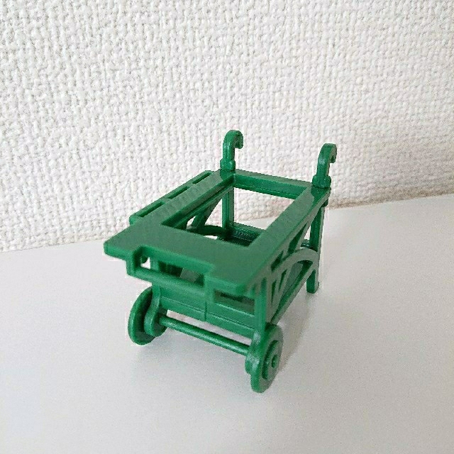 EPOCH(エポック)のシルバニアファミリー ガーデンクッキングセット ワゴン カート 荷車 廃盤   キッズ/ベビー/マタニティのおもちゃ(知育玩具)の商品写真