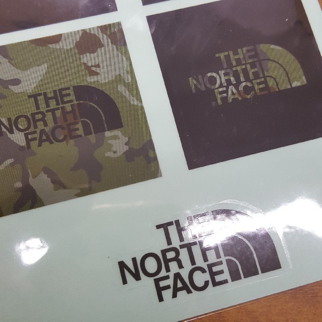 THE NORTH FACE(ザノースフェイス)のTHE NORTH FACE ノースフェイスステッカーシール スポーツ/アウトドアのアウトドア(その他)の商品写真