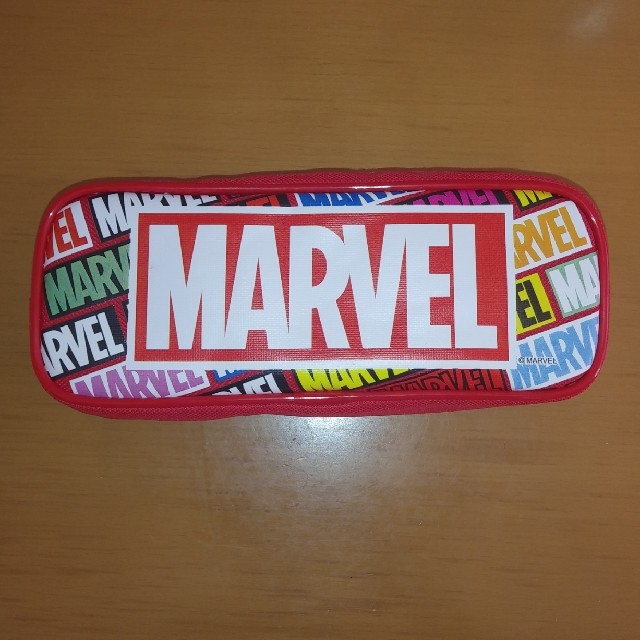 Marvel Marvel 未使用ペンケース 赤 マーベルロゴ レッドの通販 By Niko Niko S Shop マーベルならラクマ
