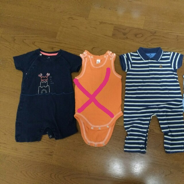 babyGAP(ベビーギャップ)のベビーギャップ babyGAP 半袖 ロンパース 70 男の子 まとめ売り 夏物 キッズ/ベビー/マタニティのベビー服(~85cm)(ロンパース)の商品写真