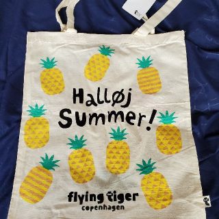 フライングタイガーコペンハーゲン(Flying Tiger Copenhagen)の新品　フライングタイガー　エコバッグ(エコバッグ)