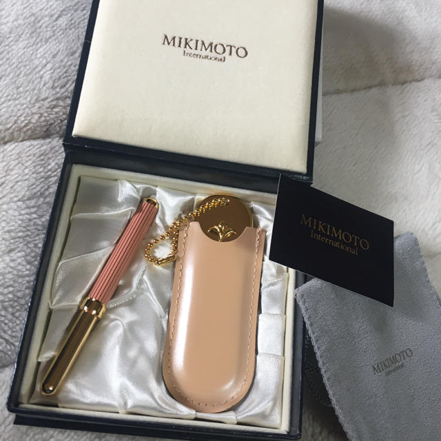 MIKIMOTO(ミキモト)の新品 MIKIMOTO  リップブラシ 鏡 コスメ/美容のキット/セット(コフレ/メイクアップセット)の商品写真