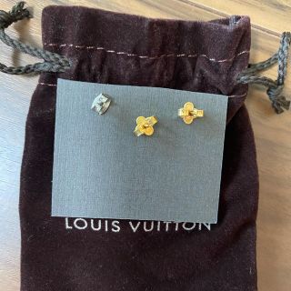 LOUIS VUITTON - ルイヴィトンピアス 3つセット 箱 紙袋 保存袋付きの