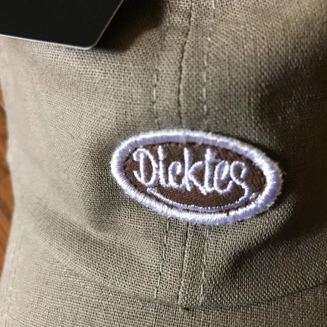 Dickies(ディッキーズ)の❣️Dickiesツイルキャップ❣️スマイルワッペン❗️カーキ メンズの帽子(キャップ)の商品写真