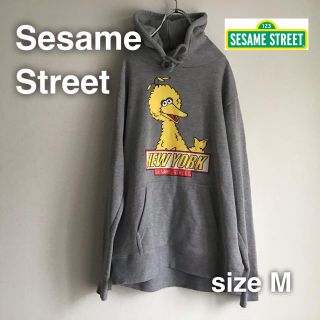 セサミストリート(SESAME STREET)のSesame Street セサミストリート　パーカー　M グレー　です(パーカー)