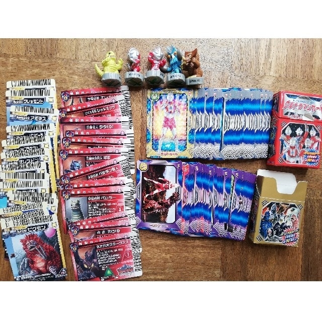 まとめ売り！　ウルトラマン　大怪獣　バトルカード　 エンタメ/ホビーのアニメグッズ(カード)の商品写真