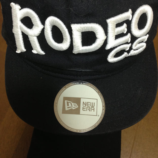 RODEO CROWNS(ロデオクラウンズ)のロデオクラウンズ×ニューエラ  キャップ レディースの帽子(キャップ)の商品写真