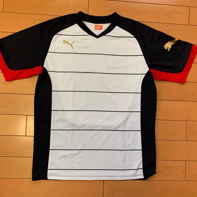 PUMA(プーマ)の男の子 トレーニングシャツ 160 スポーツ/アウトドアのサッカー/フットサル(ウェア)の商品写真