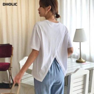 ディーホリック(dholic)のバックスリットルーズ半袖Tシャツ　ブラック(Tシャツ(半袖/袖なし))