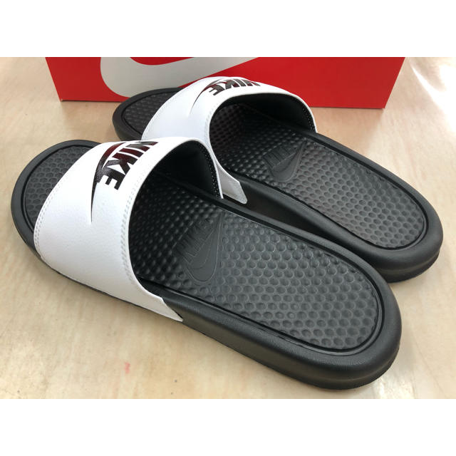 NIKE(ナイキ)のNIKEナイキ BENASSI JDI26.0cm ベナッシ シャワーサンダル  メンズの靴/シューズ(サンダル)の商品写真