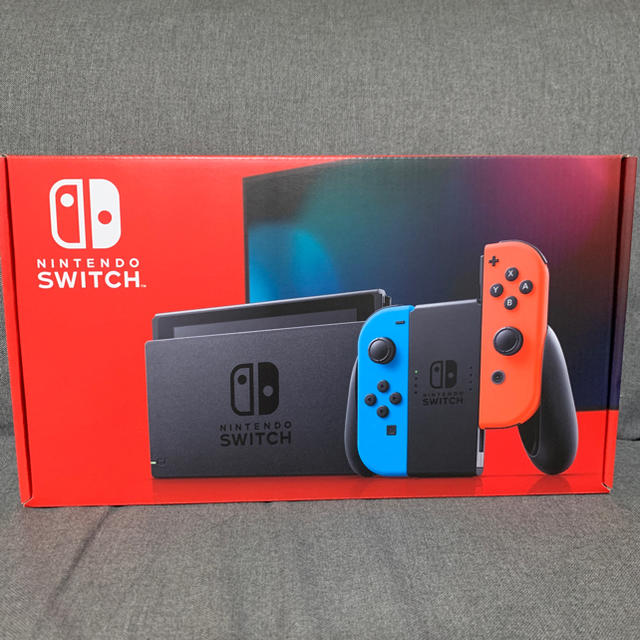 家庭用ゲーム機本体NINTENDO switch ネオン　レッド