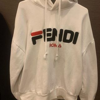 フェンディ(FENDI)のFENDI パーカー(パーカー)