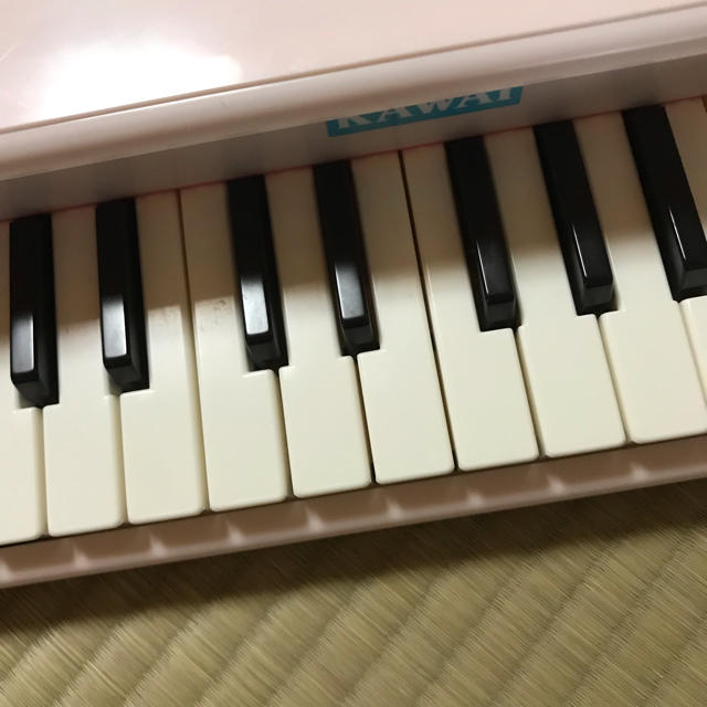 カワイ ミニピアノ おもちゃピアノ キッズ/ベビー/マタニティのおもちゃ(楽器のおもちゃ)の商品写真