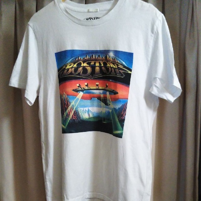 GU(ジーユー)のBOSTONボストン ロック バンドTシャツ2枚セット(Lsize) メンズのトップス(Tシャツ/カットソー(半袖/袖なし))の商品写真