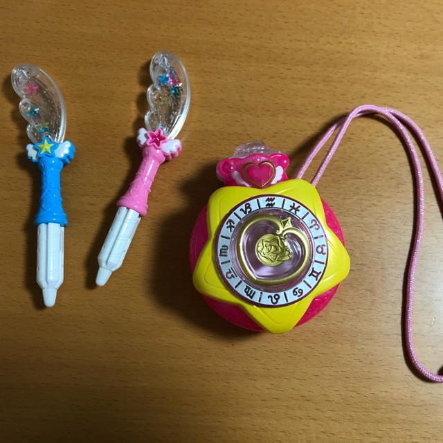 BANDAI(バンダイ)のスターカラーペンダント エンタメ/ホビーのおもちゃ/ぬいぐるみ(キャラクターグッズ)の商品写真