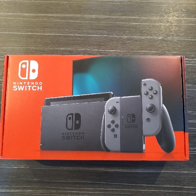 任天堂　Switch　本体