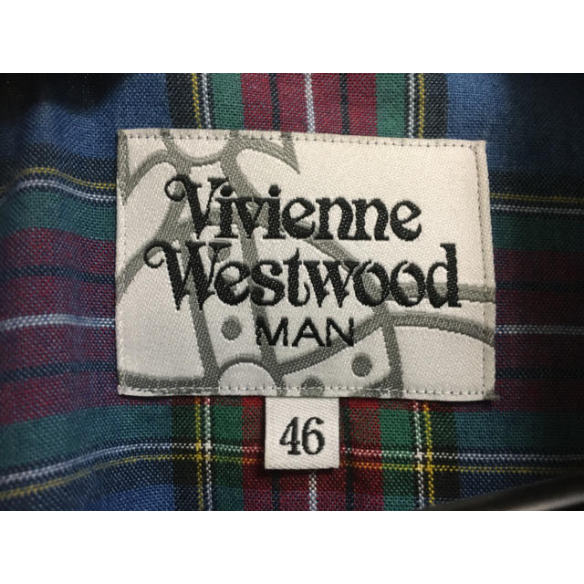 Vivienne Westwood(ヴィヴィアンウエストウッド)のvivienne Westwood シャツ　46 【価格交渉OK】 メンズのトップス(シャツ)の商品写真