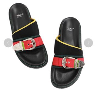 トーガ(TOGA)の新品 未使用 TOGA PULLA Metal buckle sandals(サンダル)