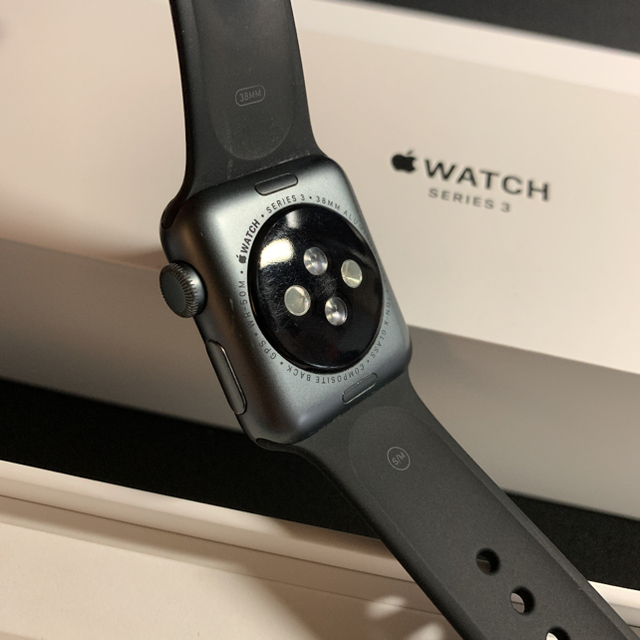 Apple Watch(アップルウォッチ)のApple watch series 3 GPS 38mm スマホ/家電/カメラのスマートフォン/携帯電話(その他)の商品写真