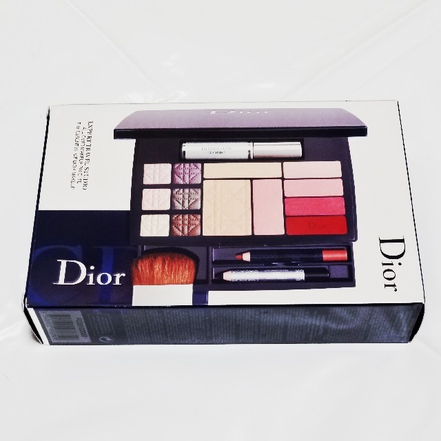 Diorの化粧パレット 未使用新品