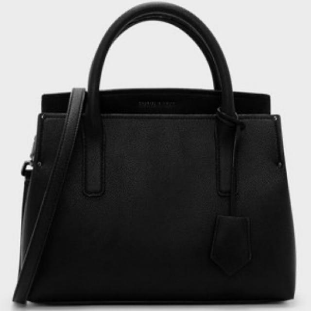 Charles and Keith(チャールズアンドキース)のチャールズアンドキースハンドバッグ レディースのバッグ(ショルダーバッグ)の商品写真