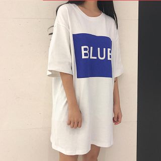 ディーホリック(dholic)の夏新作 ゆったりめ前ロゴ Tシャツ風ワンピース(ひざ丈ワンピース)