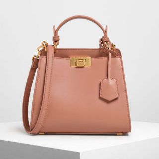 チャールズアンドキース(Charles and Keith)のCharles & Keith ショルダーバッグ(ショルダーバッグ)