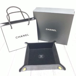 シャネル(CHANEL)のSAE様　専用シャネル     ジュエリートレー　　レザートレー(小物入れ)