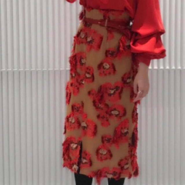 STUDIOUS(ステュディオス)のcat baby 様専用　UNITED TOKYO フラワージャガードスカート レディースのスカート(ひざ丈スカート)の商品写真