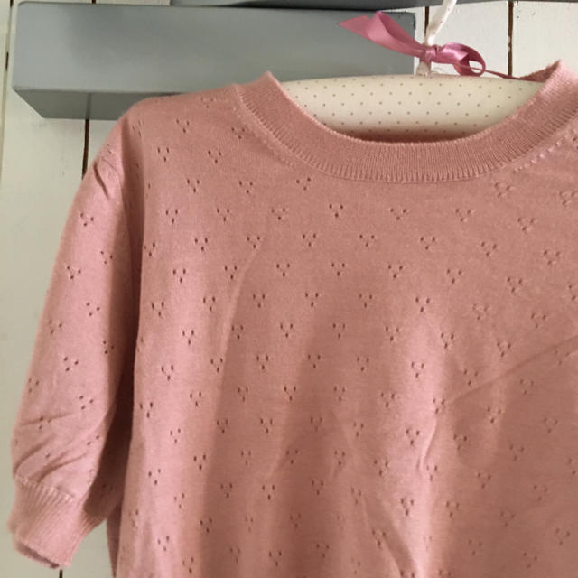 miumiu(ミュウミュウ)の最終価格💗miumiu pink spring knit. レディースのトップス(ニット/セーター)の商品写真