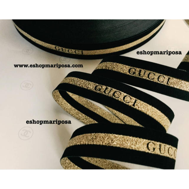 Gucci(グッチ)のグッチリボン🎀 2m ブラック ゴールド ストライプ ロゴ入り 黒 x 金 インテリア/住まい/日用品のオフィス用品(ラッピング/包装)の商品写真