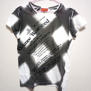 ヴィヴィアンウエストウッド(Vivienne Westwood)のTシャツ　ヴィヴィアンウエストウッド(Tシャツ(半袖/袖なし))