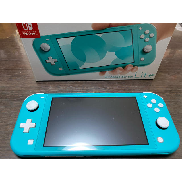 Nintendo Switch(ニンテンドースイッチ)のnintendo switch lite エンタメ/ホビーのゲームソフト/ゲーム機本体(家庭用ゲーム機本体)の商品写真