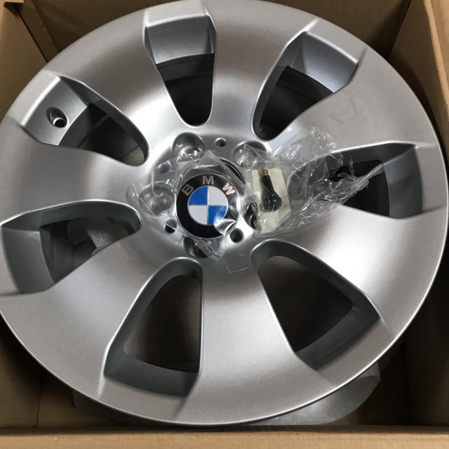 ベンチ 収納付 BMW E90 3シリーズ純正アルミホイール 1本 8J×17 新品