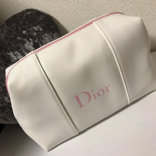 Dior(ディオール)の【Dior】ノベルティ ポーチ レディースのファッション小物(ポーチ)の商品写真