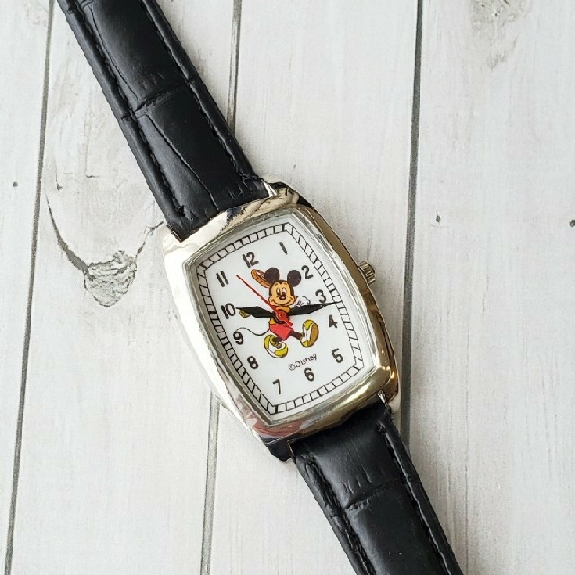 Disney(ディズニー)のオトナミューズ　ミッキーマウス腕時計 レディースのファッション小物(腕時計)の商品写真