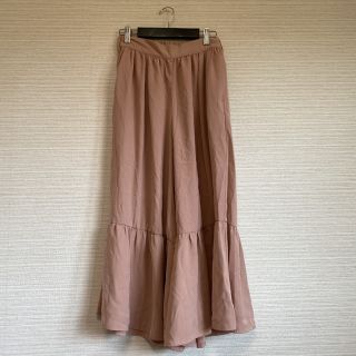 ナチュラルクチュール(natural couture)のピンクベージュガウチョパンツ(バギーパンツ)