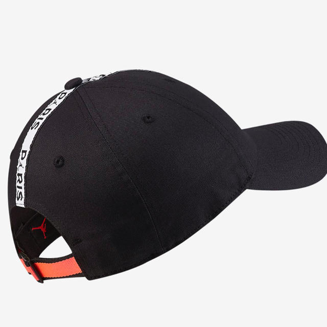 NIKE(ナイキ)のNIKE　ナイキ　PSG H86 CAP　キャップ　日本未発売モデル　新品未使用 メンズの帽子(キャップ)の商品写真