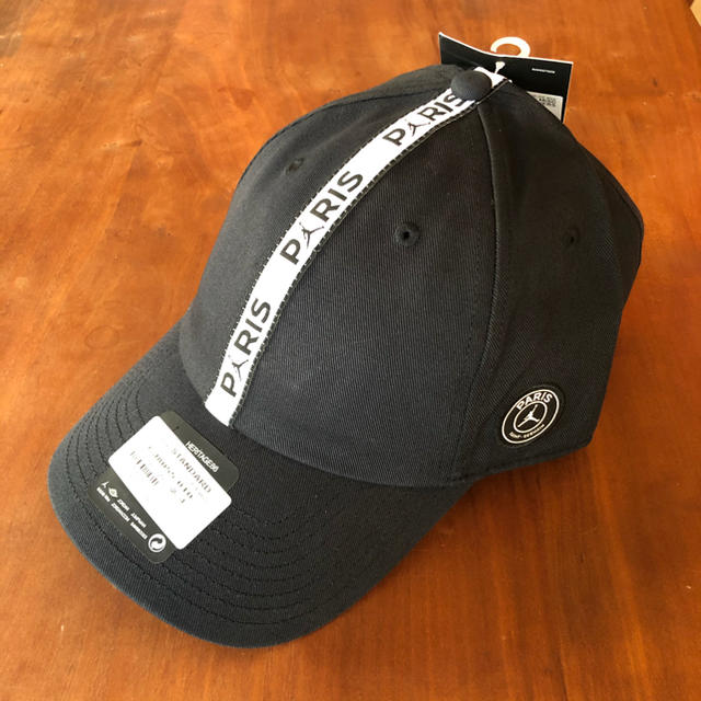 NIKE(ナイキ)のNIKE　ナイキ　PSG H86 CAP　キャップ　日本未発売モデル　新品未使用 メンズの帽子(キャップ)の商品写真