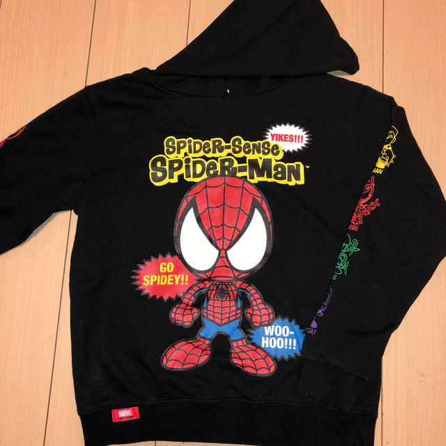 MARVEL(マーベル)のMARVEL(マーベル)スパイダーマン薄手パーカー キッズ/ベビー/マタニティのキッズ服男の子用(90cm~)(Tシャツ/カットソー)の商品写真