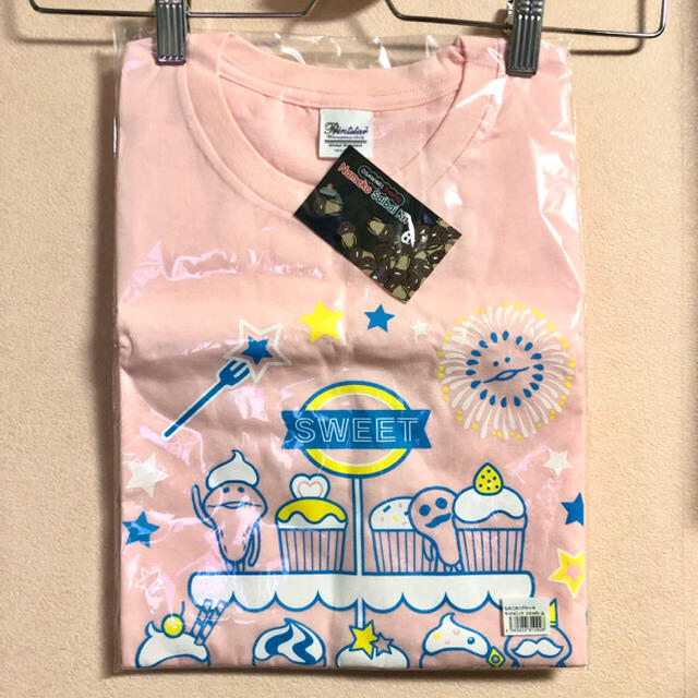 ❗️お取り置き中❗️なめこ栽培キット　カップケーキTシャツ＋ワールドTシャツ