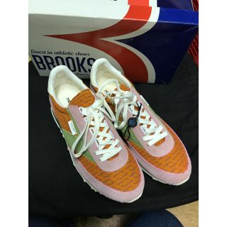 ブルックス(Brooks)のBROOKS メンズスニーカー　新品　最終値下げ(スニーカー)