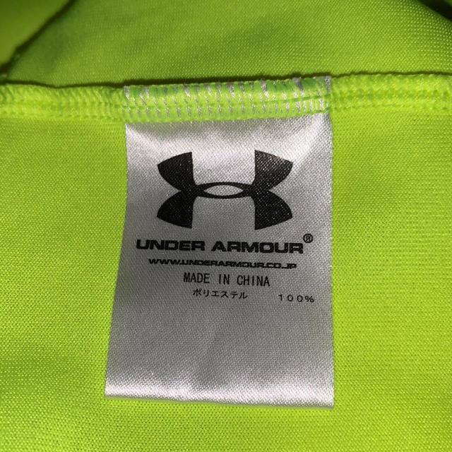 UNDER ARMOUR(アンダーアーマー)のアンダーアーマー　Tシャツ160サイズ キッズ/ベビー/マタニティのキッズ服男の子用(90cm~)(Tシャツ/カットソー)の商品写真