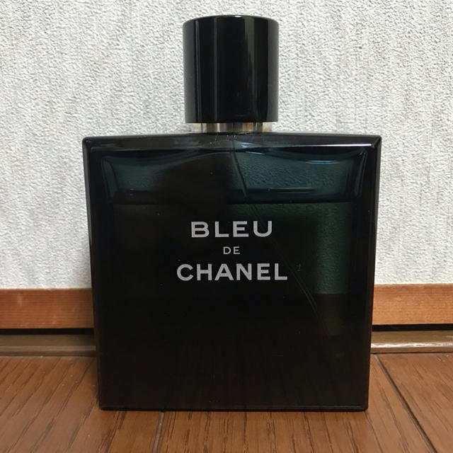 BLEU DE CHANEL オードトワレ　100ml 香水