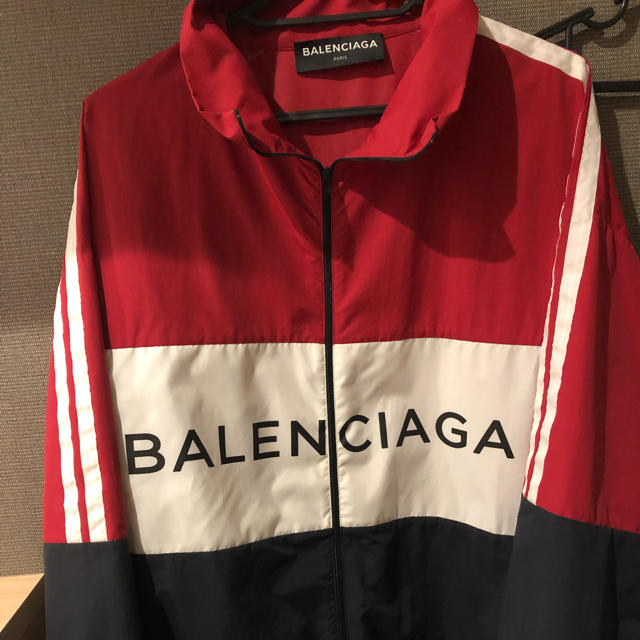 Balenciaga(バレンシアガ)のBALENCIAGA トラックジャケット 37 メンズのジャケット/アウター(ナイロンジャケット)の商品写真