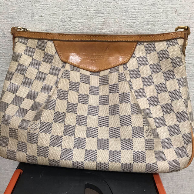 LOUIS VUITTON(ルイヴィトン)のルイヴィトン　ダミエアズール　ショルダーバッグ レディースのバッグ(ショルダーバッグ)の商品写真