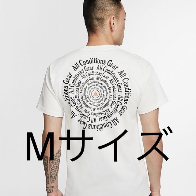 NIKE(ナイキ)のMサイズ　ナイキ ACG ボルテックス Tシャツ メンズのトップス(Tシャツ/カットソー(半袖/袖なし))の商品写真